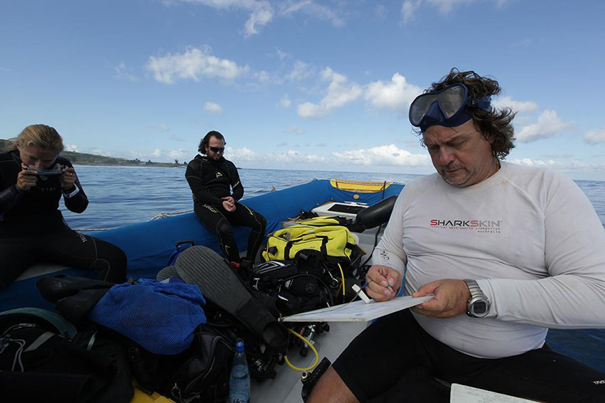 Crew and cargo transfer, Reunion Island